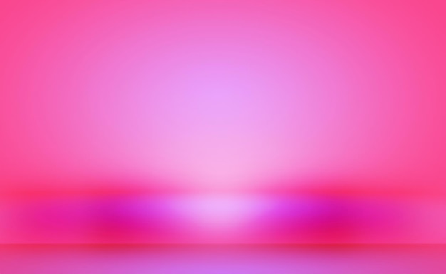 製品displaybannertempのモンタージュとして使用する抽象的な空の滑らかなライトピンクのスタジオルームの背景