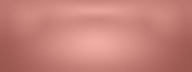 Бесплатное фото Абстрактный пустой гладкий светло-розовый фон студии использование в качестве монтажа для отображения продукта