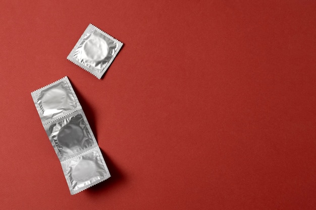 Набор абстрактных сексуального здоровья с презервативом