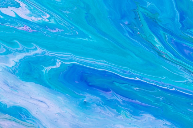 青の抽象的な波状の水の概念