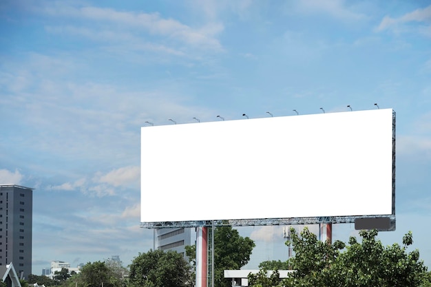 Free photo advertising concept blank template for outdoor advertising or blank billboard on city highway can be used for product display promotional poster