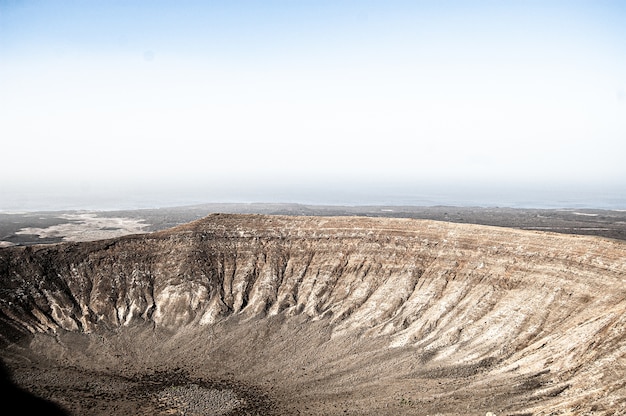 무료 사진 일광 동안 lanzarote, 스페인의 아름다운 풍경의 공중 촬영