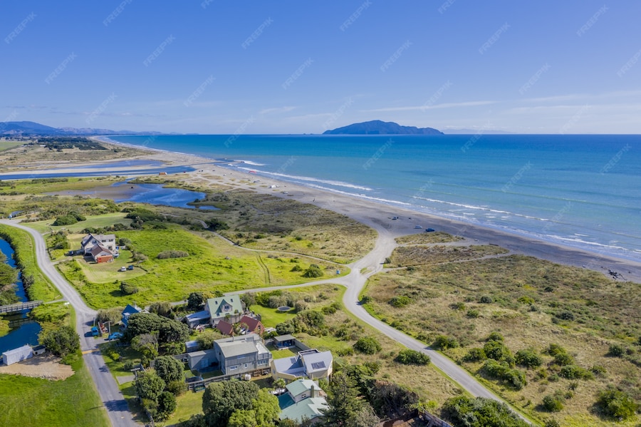 Tasmania’s Stunning Trial Bay House Is For Sale