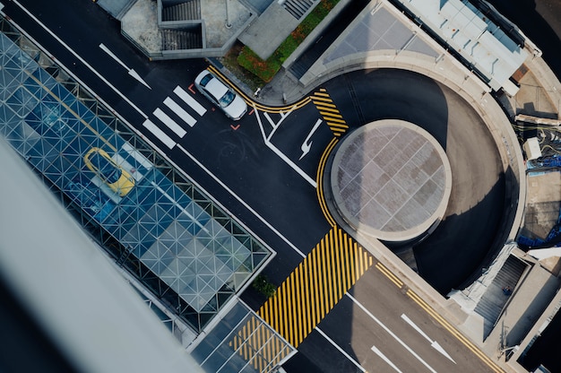 Free photo aerial view of the asphalt and crosswalk