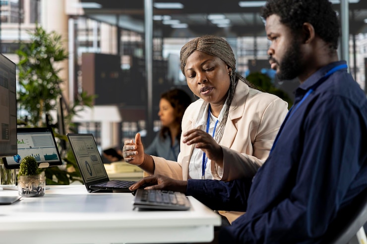 Free Photo african american business team collaborates on global expansion strategy