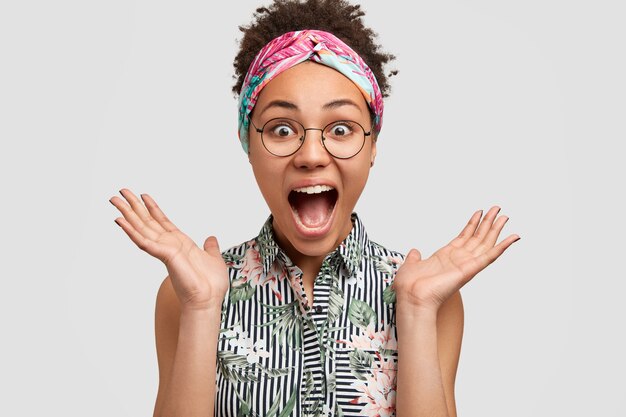 African-American woman wearing colorful headband