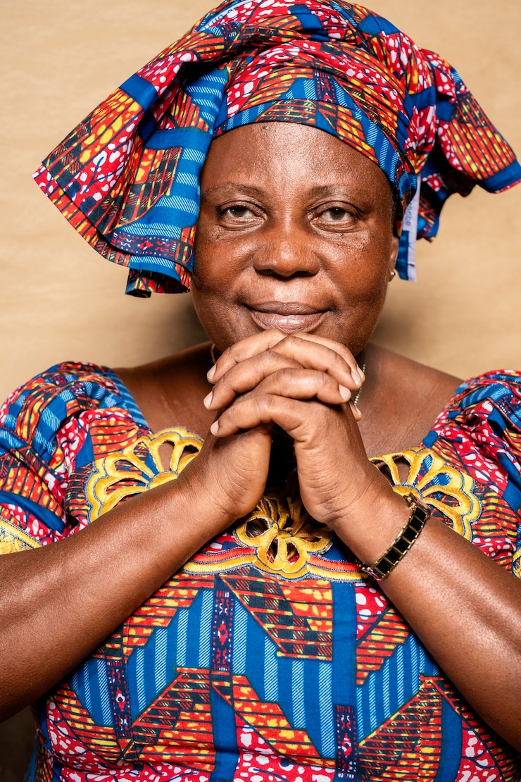 Free Photo african senior woman