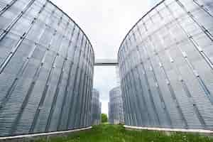 Free photo agricultural silos. building exterior.