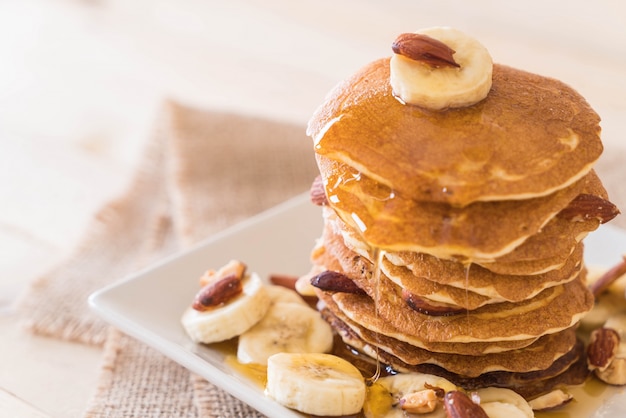 almond banana pancake