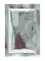 Foto gratuita pacchetto alluminio sacchetto di fogli isolato su sfondo bianco