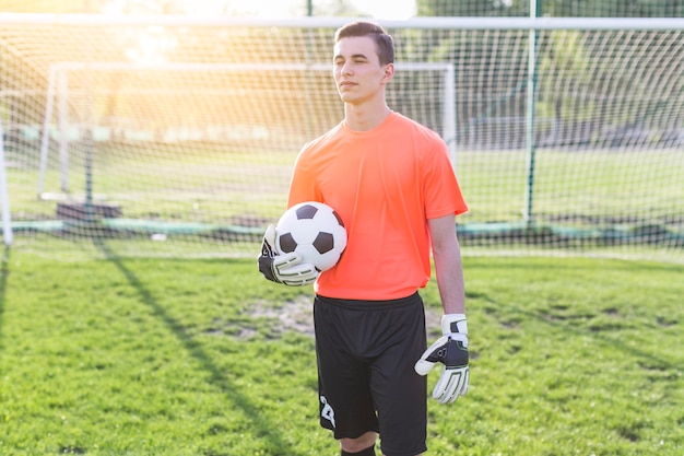 Foto gratuita concetto di calcio amatoriale con portiere