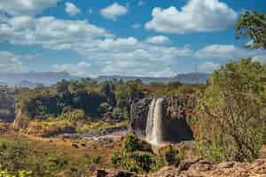 Foto gratuita incredibile scatto delle cascate del nilo azzurro in etiopia