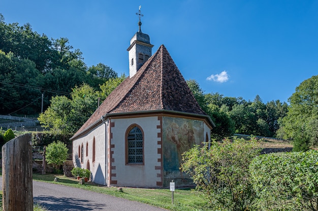 Foto gratuita amorsbrunn è una cappella nella città di amorbach