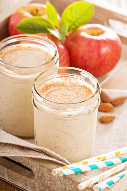 Apple Banana Cinnamon Smoothie