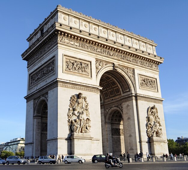 Arch of triumph in paris