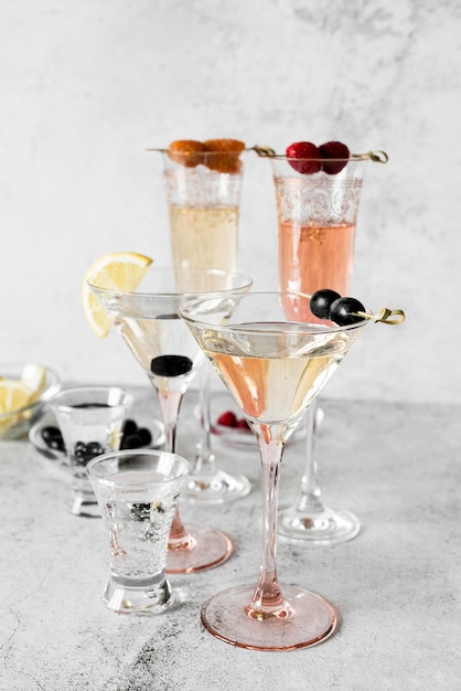 Arrangement of alcoholic beverage cocktails