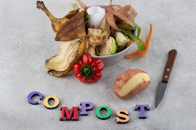 Arrangement of compost made of rotten food