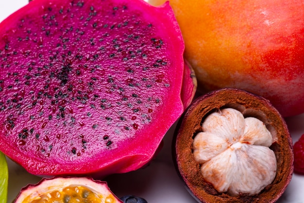 Free photo arrangement of delicious exotic fruits