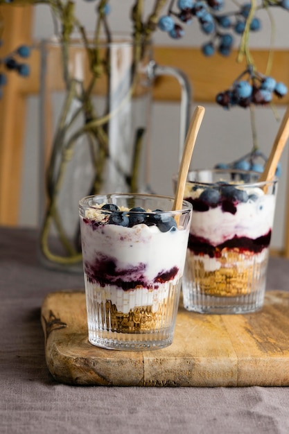 Free photo arrangement of a delicious healthy meal on the table