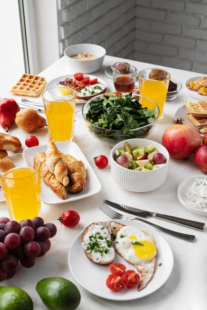 맛있는 음식을 높은 각도로 어레인지