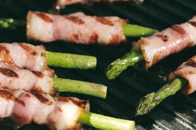 Asparagus with bacon