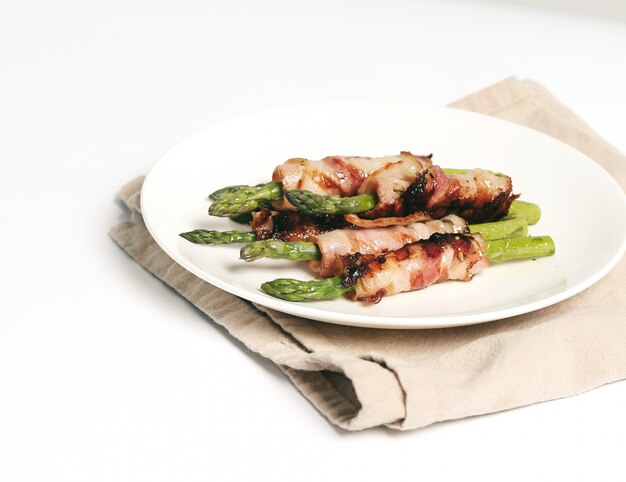 Asparagus with bacon