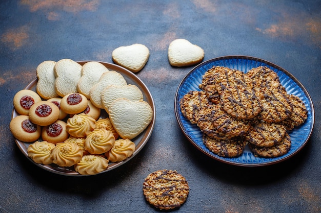 Free photo assortment of delicious fresh cookies.