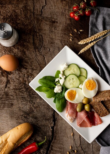 Assortment of veggies and egg