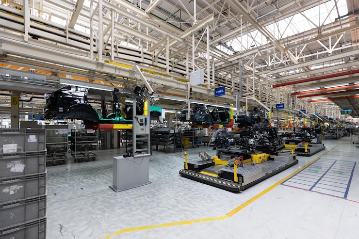 Free Photo automobile production line modern car assembly plant interior of a hightech factory manufacturing