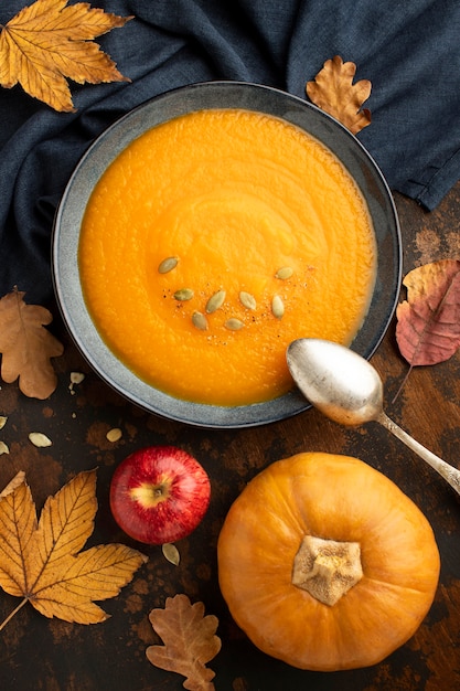 Foto gratuita semi di zucca cibo autunnale