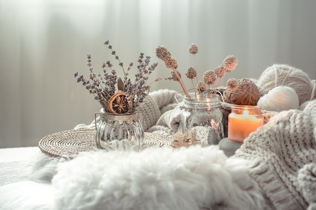 Free photo autumn still life home decor in a cozy house.