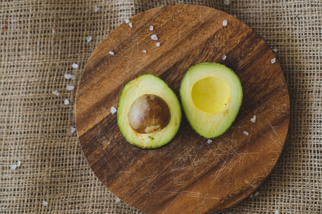 Free photo avocado on the table