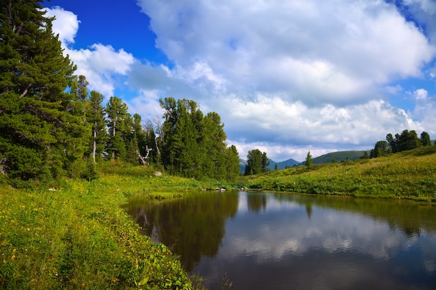 Free photo ayryk lakes in altai mountains