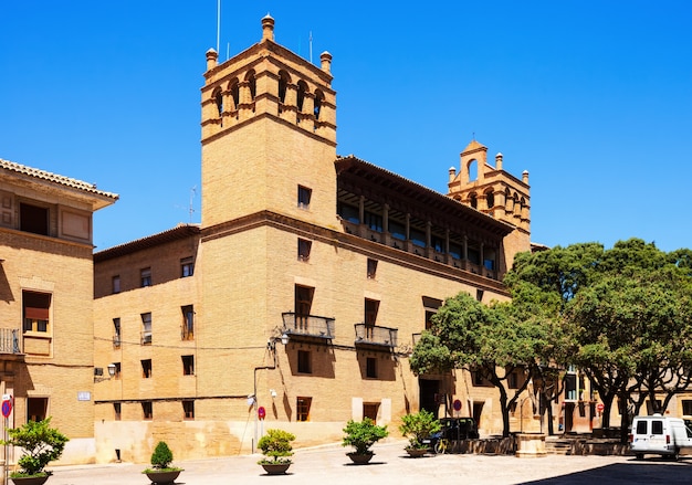 HuescaのAyuntamiento。アラゴン
