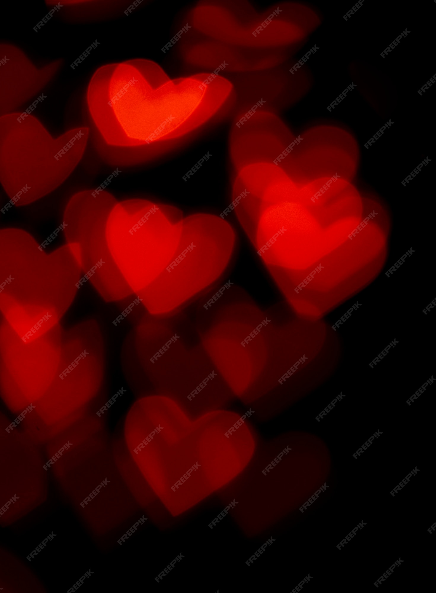 Red Heart Black Background Images - Free Download on Freepik
