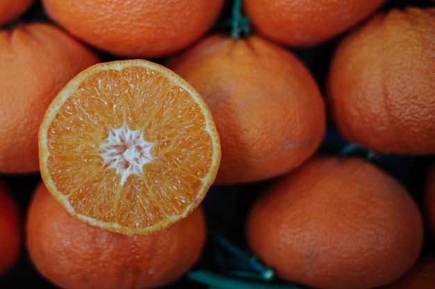 Foto gratuita sfondo con gustoso arancio