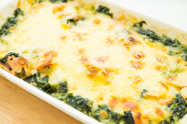 Baked spinach lasagna