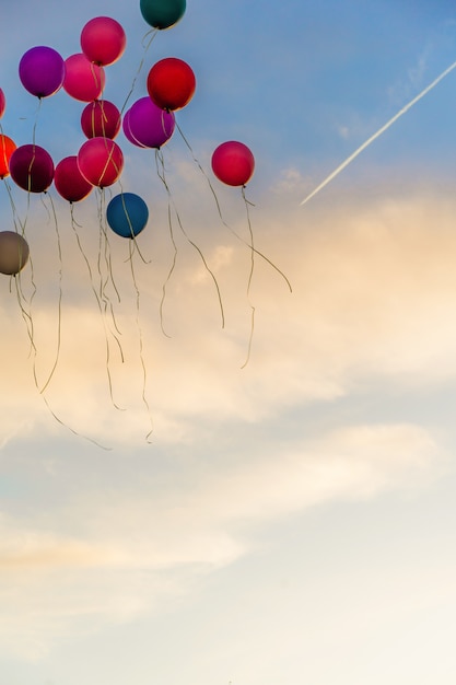 Бесплатное фото Воздушные шары в небе