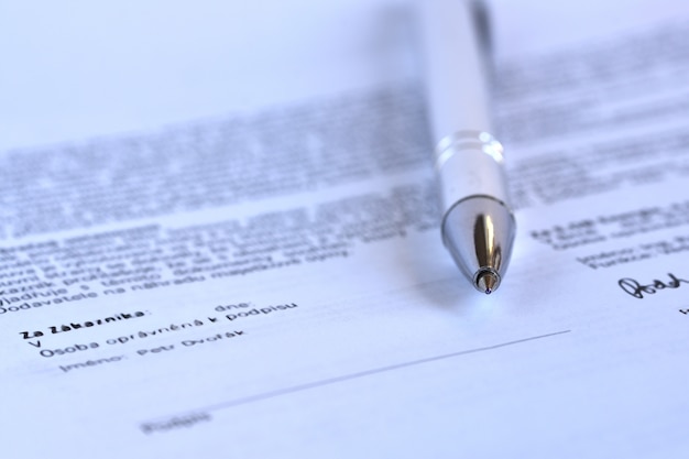 Ballpoint on an unsigned contract