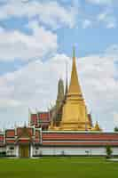 Free photo bangkok grand palace