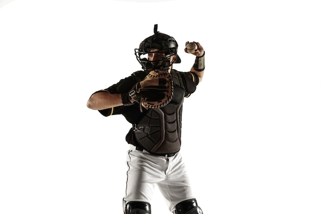 黒いユニフォームを着た野球選手の練習とトレーニングは、白い背景で隔離