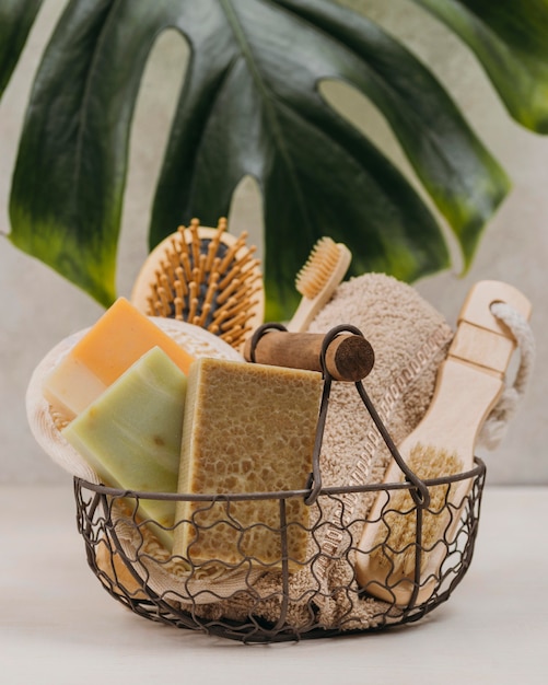 Free photo basket filled with spa products