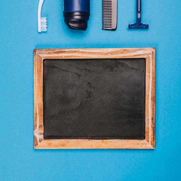 Bathroom composition with slate and hygiene elements