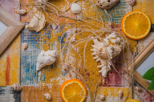 Foto gratuita oggetti di spiaggia