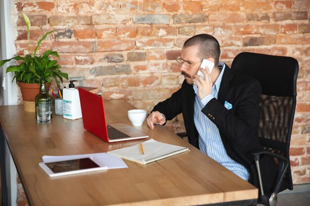 Mastering Telephone Use for Effective Time Management Strategies