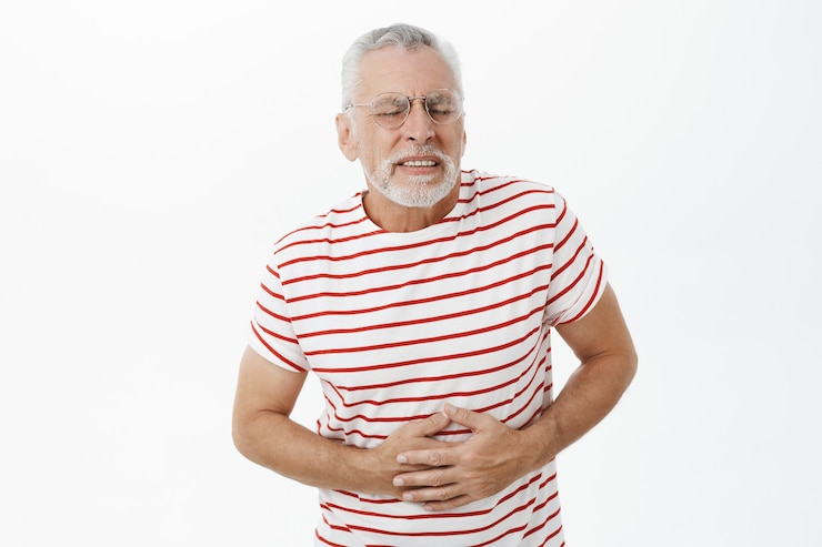 Free Photo bearded old man in striped tshirt