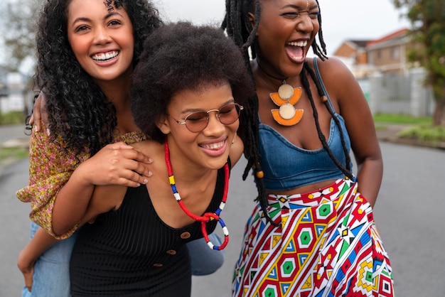 Free photo beautiful afro culture women