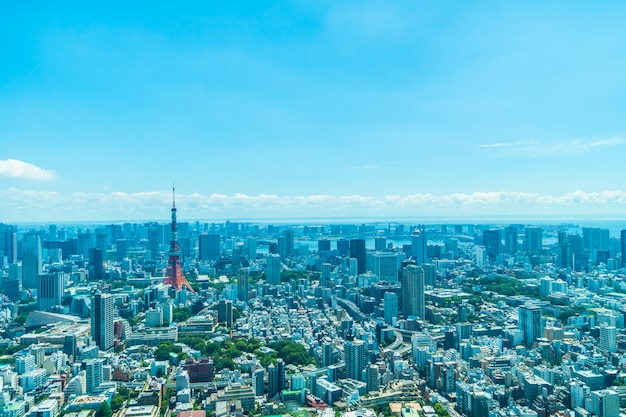 無料写真 東京タワーと美しい建築物東京都