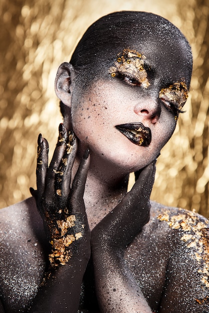 Free photo beautiful, artistic makeup