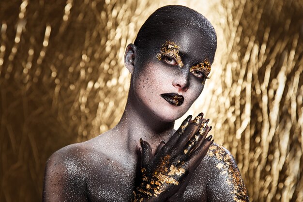 Glamour Glimpse Style Magic